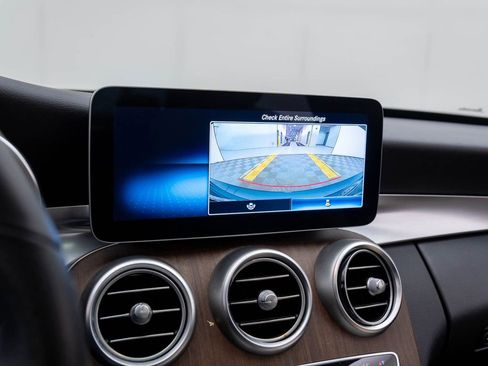 Used 2019 Mercedes-Benz C 300 4MATIC Sedan image 22