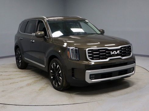 Used 2023 Kia Telluride SX image 1