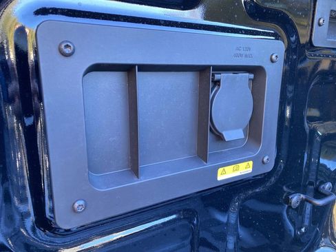 New 2025 Ford Ranger XLT image 17