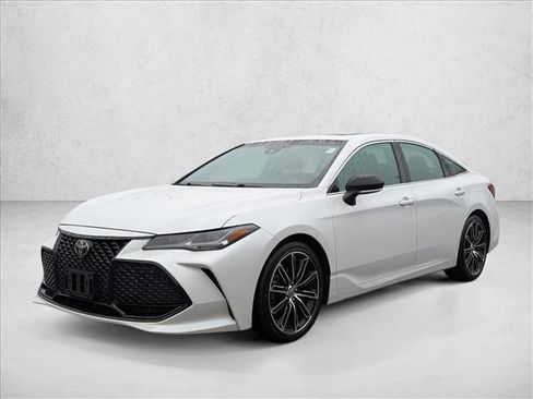 Used 2019 Toyota Avalon Touring w/ Advanced Safety Package image 1
