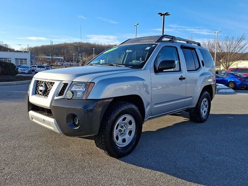 Used 2014 Nissan Xterra X image 3