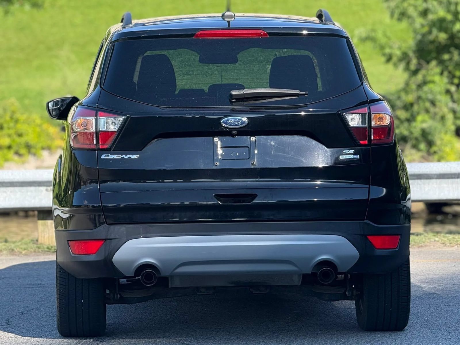 Used 2018 Ford Escape SE w/ SE Sync 3 Package AWD/4WD image 6