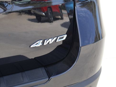 Used 2025 Ford Explorer ST-Line AWD/4WD image 9