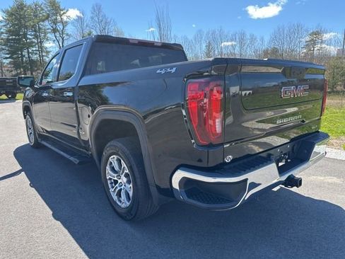 Used 2024 GMC Sierra 1500 SLT w/ SLT Convenience Package AWD/4WD image 3
