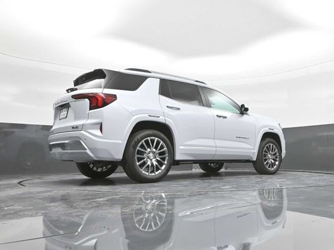 New 2026 GMC Terrain Denali AWD/4WD image 38