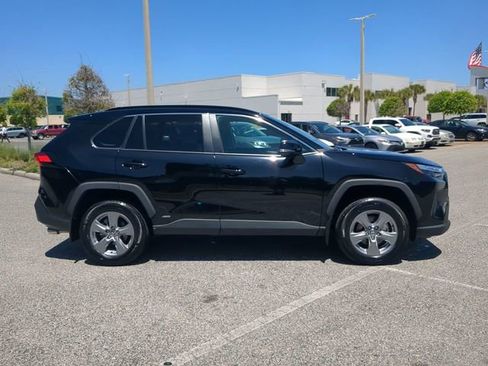 Used 2024 Toyota RAV4 XLE image 3