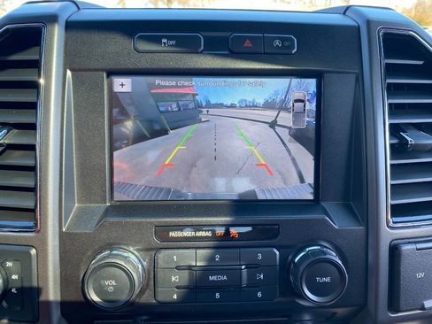 Used 2018 Ford F150 XLT w/ Equipment Group 302A Luxury image 16