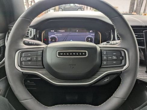 Used 2022 Jeep Wagoneer Series II w/ Premium Group I image 35