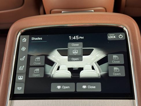 Used 2023 Genesis G90 3.5T AWD/4WD image 42