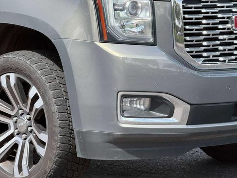 Used 2018 GMC Yukon XL Denali w/ Denali Ultimate Package AWD/4WD image 10