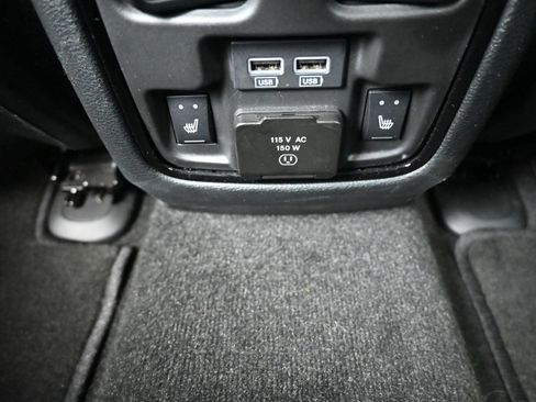 Used 2022 Dodge Durango R/T image 78