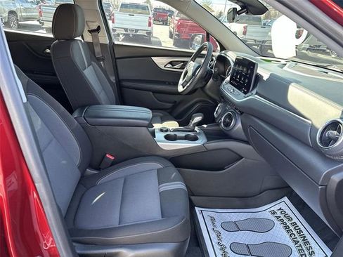Used 2024 Chevrolet Blazer LT w/ LPO, Floor Liner Package FWD image 26