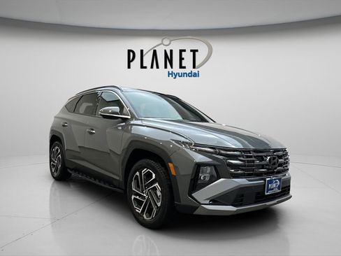 New 2026 Hyundai Tucson Limited AWD/4WD image 1