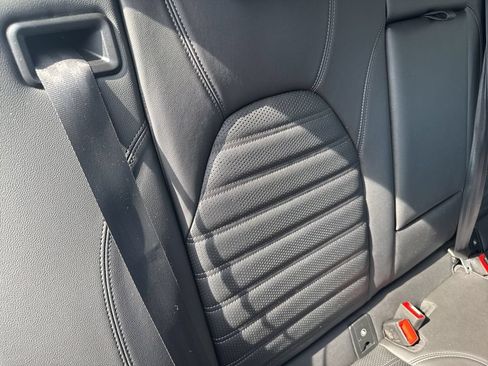 Used 2022 Alfa Romeo Stelvio Veloce AWD/4WD image 63