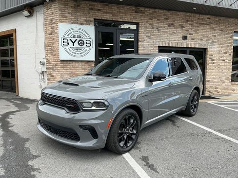 Used 2022 Dodge Durango R/T RWD image 1