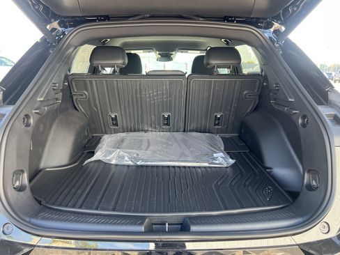 New 2026 Chevrolet Equinox EV RS image 10