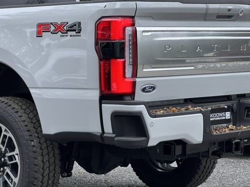 New 2025 Ford F250 Platinum w/ Platinum Plus Package image 6
