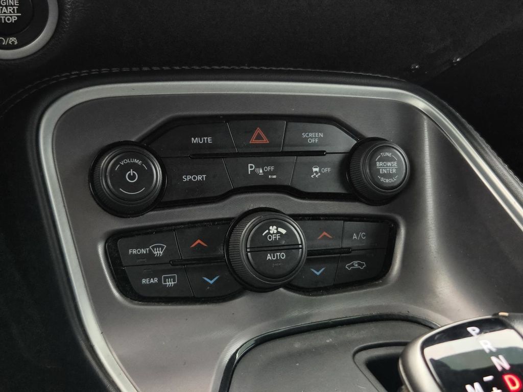 Used 2022 Dodge Challenger GT RWD image 25