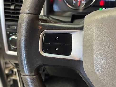 Used 2011 RAM 1500 Classic SLT AWD/4WD image 23