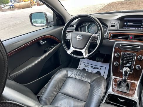 Used 2014 Volvo XC70 T6 image 39