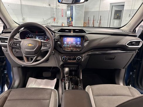 Used 2021 Chevrolet TrailBlazer LT w/ Convenience Package FWD image 33