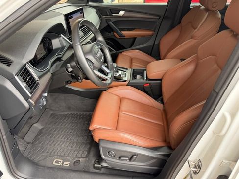 Used 2021 Audi Q5 e Prestige w/ Prestige Package image 9