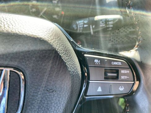 Used 2024 Honda HR-V Sport image 20