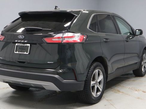 Certified 2023 Ford Edge SEL w/ Convenience Package AWD/4WD image 10