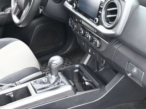 Used 2021 Toyota Tacoma 4x4 Double Cab image 23