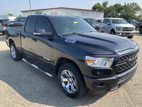 Used 2022 RAM 1500 Big Horn AWD/4WD image 2
