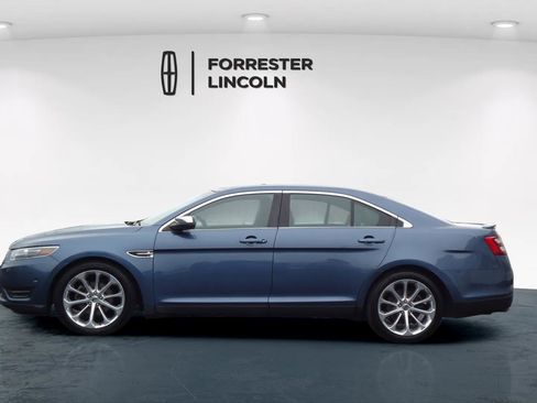 Used 2018 Ford Taurus Limited w/ Driver Assist Package image 6