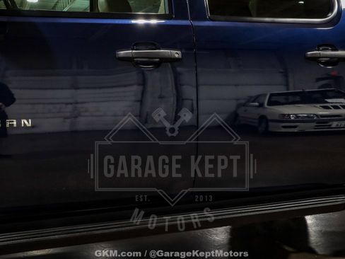 Used 2012 Chevrolet Suburban LT image 34