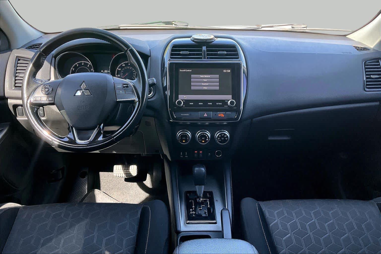 Used 2021 Mitsubishi Outlander Sport SE FWD image 15