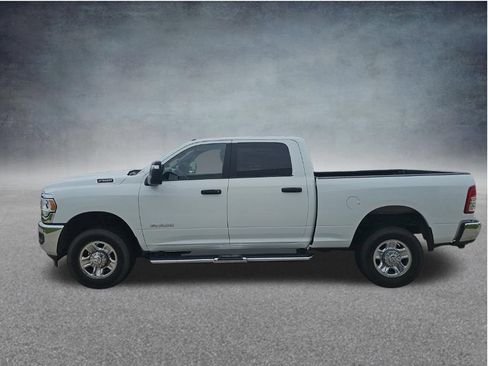 Used 2024 RAM 2500 Big Horn w/ Bed Utility Group AWD/4WD image 5