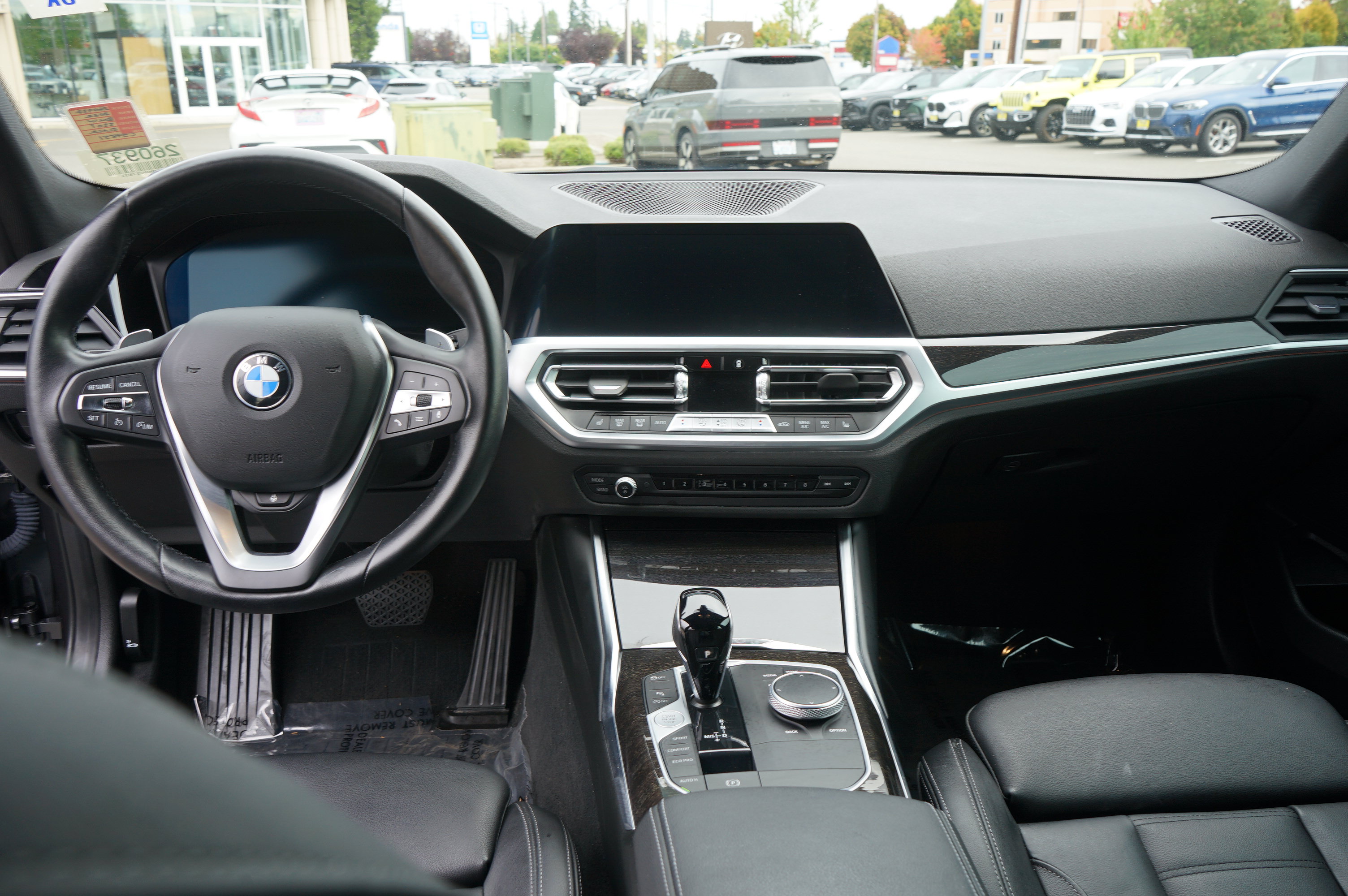 Used 2022 BMW 330i xDrive Sedan w/ Premium Package 2 AWD/4WD image 27