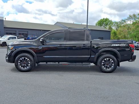 Certified 2023 Nissan Titan PRO-4X w/ Pro-4x Convenience Package AWD/4WD image 5