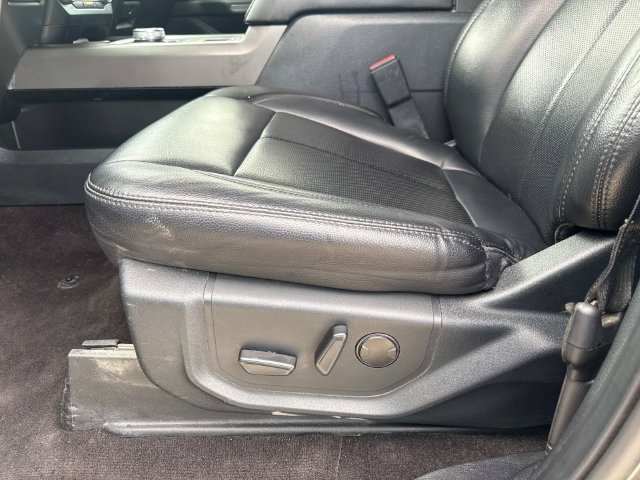 Used 2021 Ford Expedition XLT RWD image 21