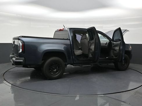 Used 2019 Chevrolet Colorado W/T w/ WT Convenience Package RWD image 27