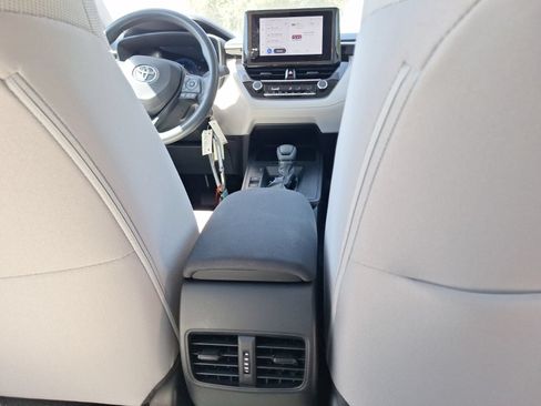 Used 2026 Toyota Corolla Cross L FWD image 29