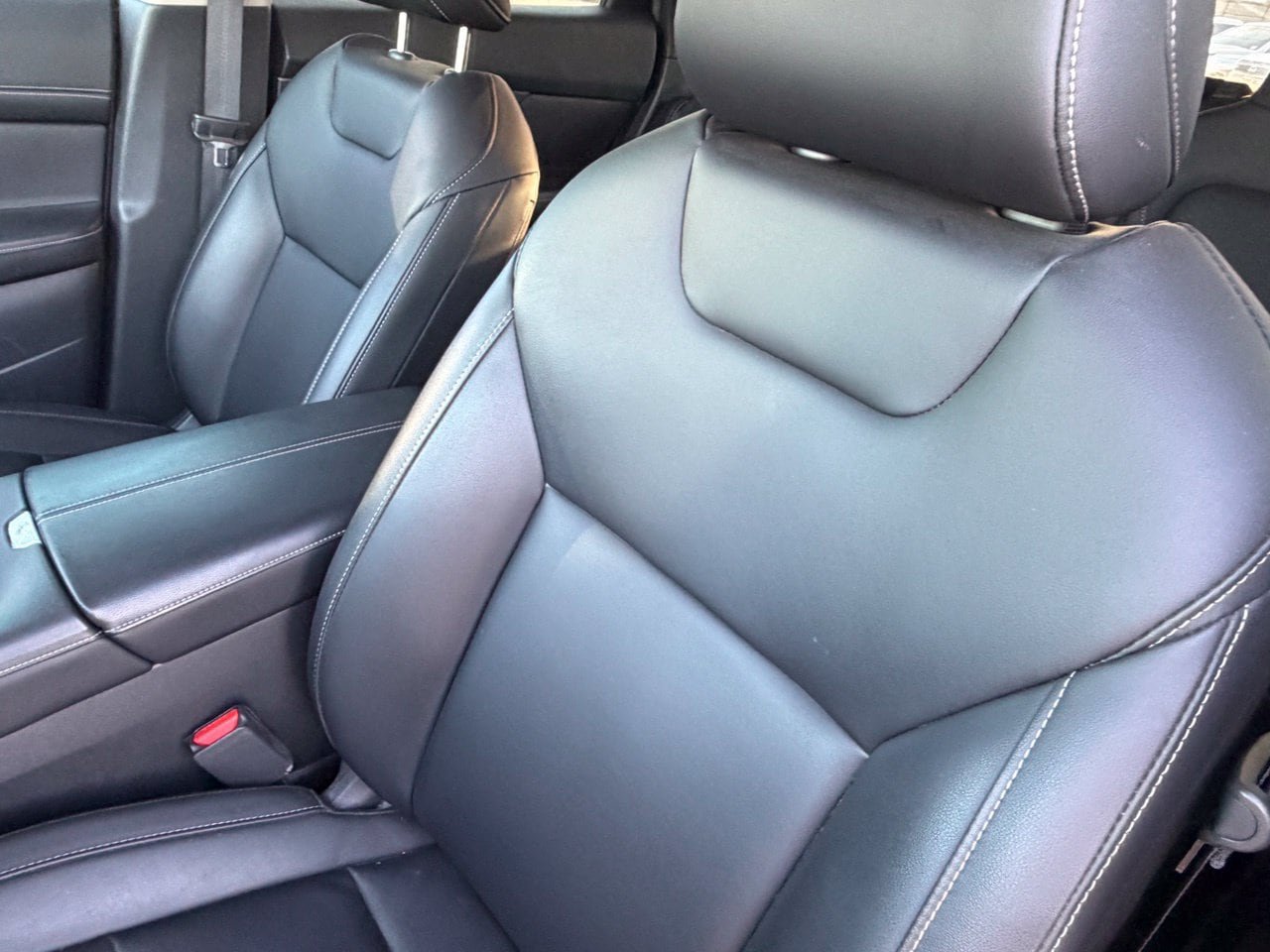 Certified 2025 Nissan Murano SV FWD image 22