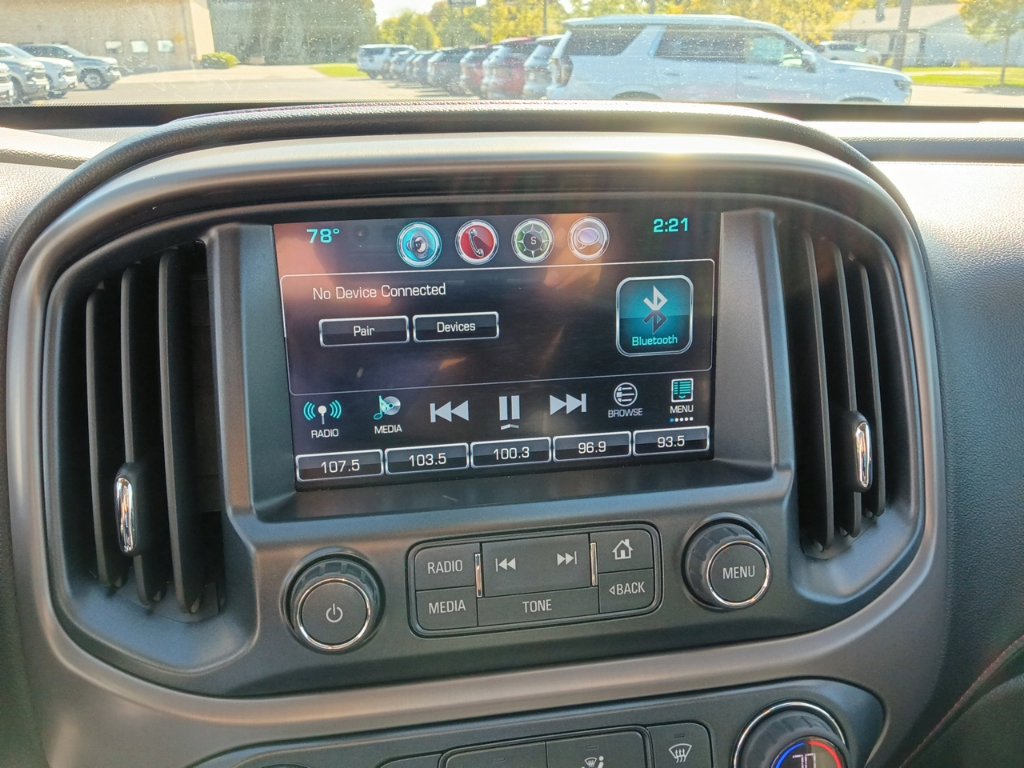 Used 2017 GMC Canyon SLE w/ All Terrain X Package AWD/4WD image 5