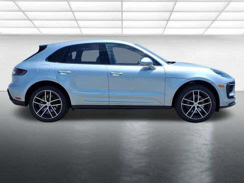 Used 2024 Porsche Macan w/ Premium Plus Package AWD/4WD image 7