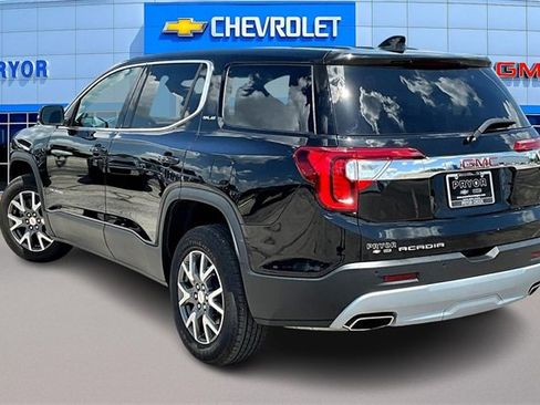 Used 2023 GMC Acadia SLE image 4