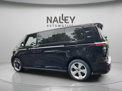 New 2025 Volkswagen ID. Buzz Pro S image 3