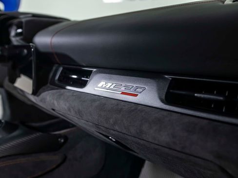 Used 2022 Maserati MC20 Coupe image 25