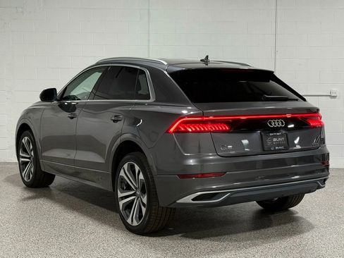 Used 2019 Audi Q8 Prestige w/ Luxury Package image 11