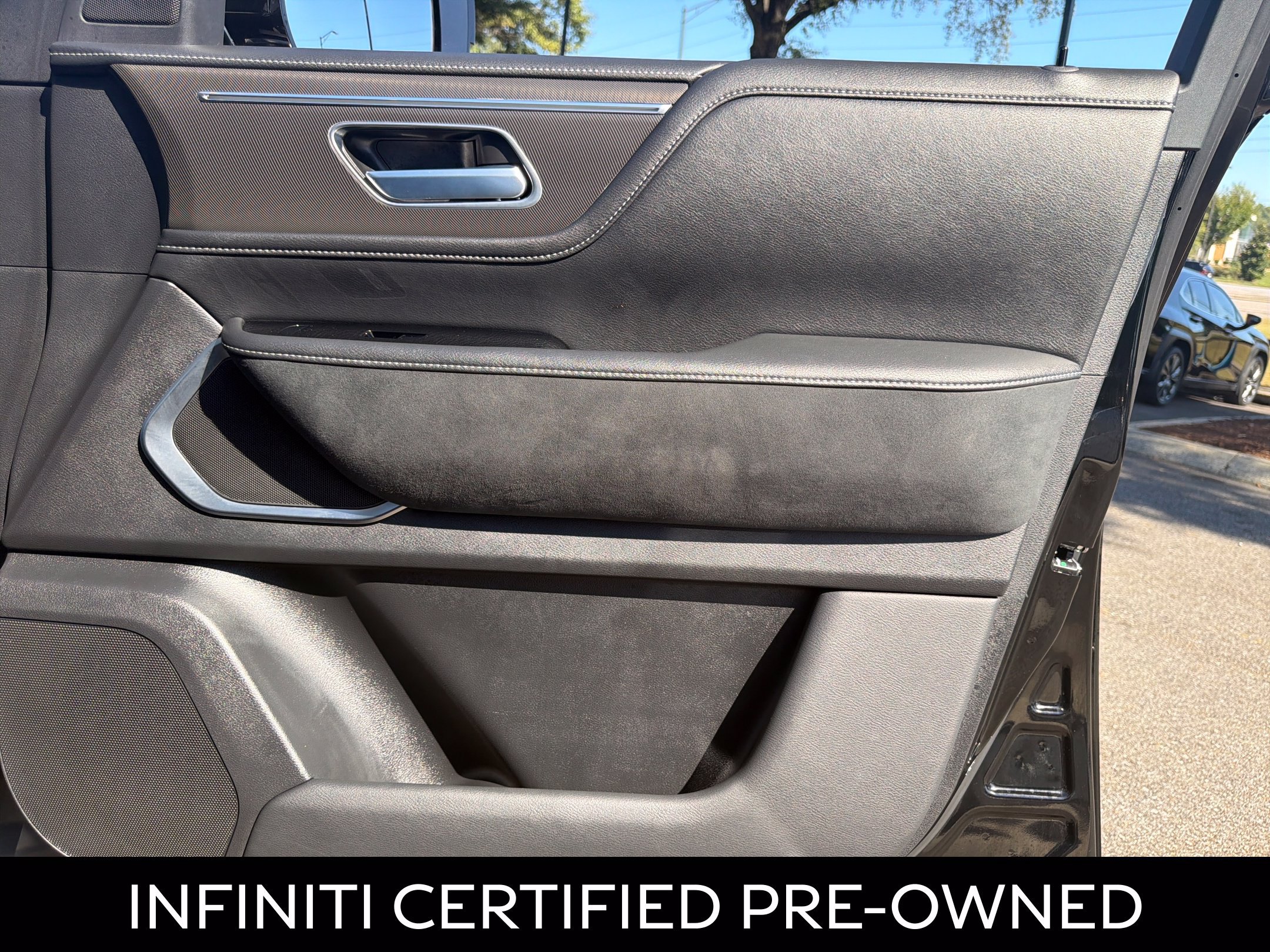 Certified 2026 INFINITI QX80 Luxe RWD image 40