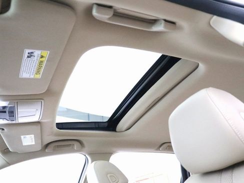 Used 2025 Acura TLX w/ Technology Package image 26