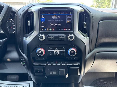Used 2020 GMC Sierra 2500 SLE w/ SLE Value Package; AWD/4WD image 31