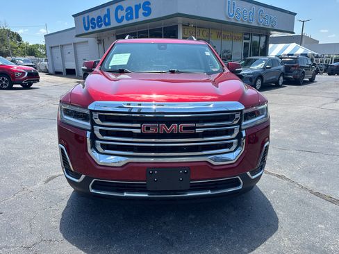 Used 2023 GMC Acadia SLE w/ Driver Convenience Package image 2